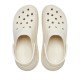 Crocs Mega Crush Γυναικεία Σαμπό Μπεζ Crocs Mega Crush Γυναικεία Σαμπό Μπεζ